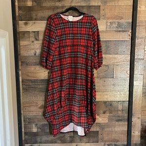 Zadie B’s bubble dress 🌲❤️